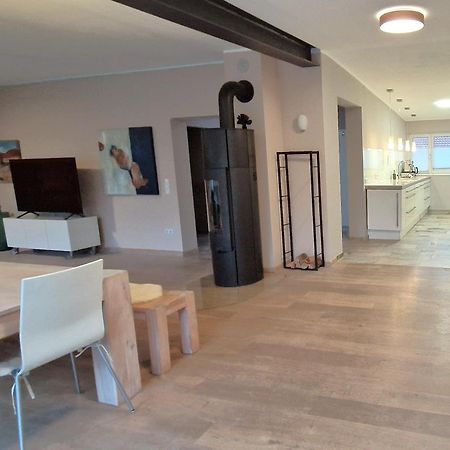 Wohnung Mit Sauna, Garten & Schwimmteich Bietigheim-Bissingen Exterior foto